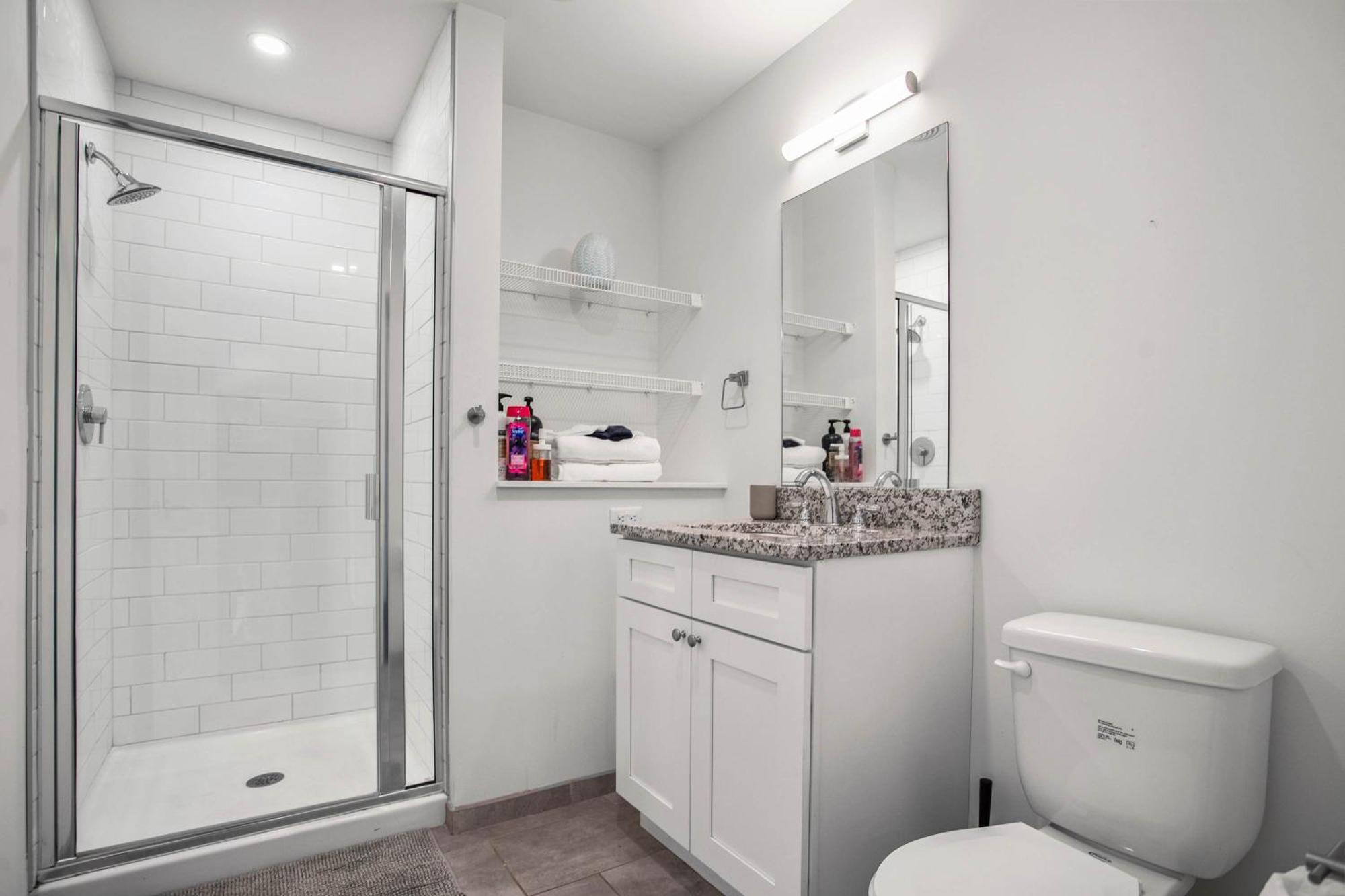 Cozysuites Stunning 1br In Downtown Pitts #28 Apartamento