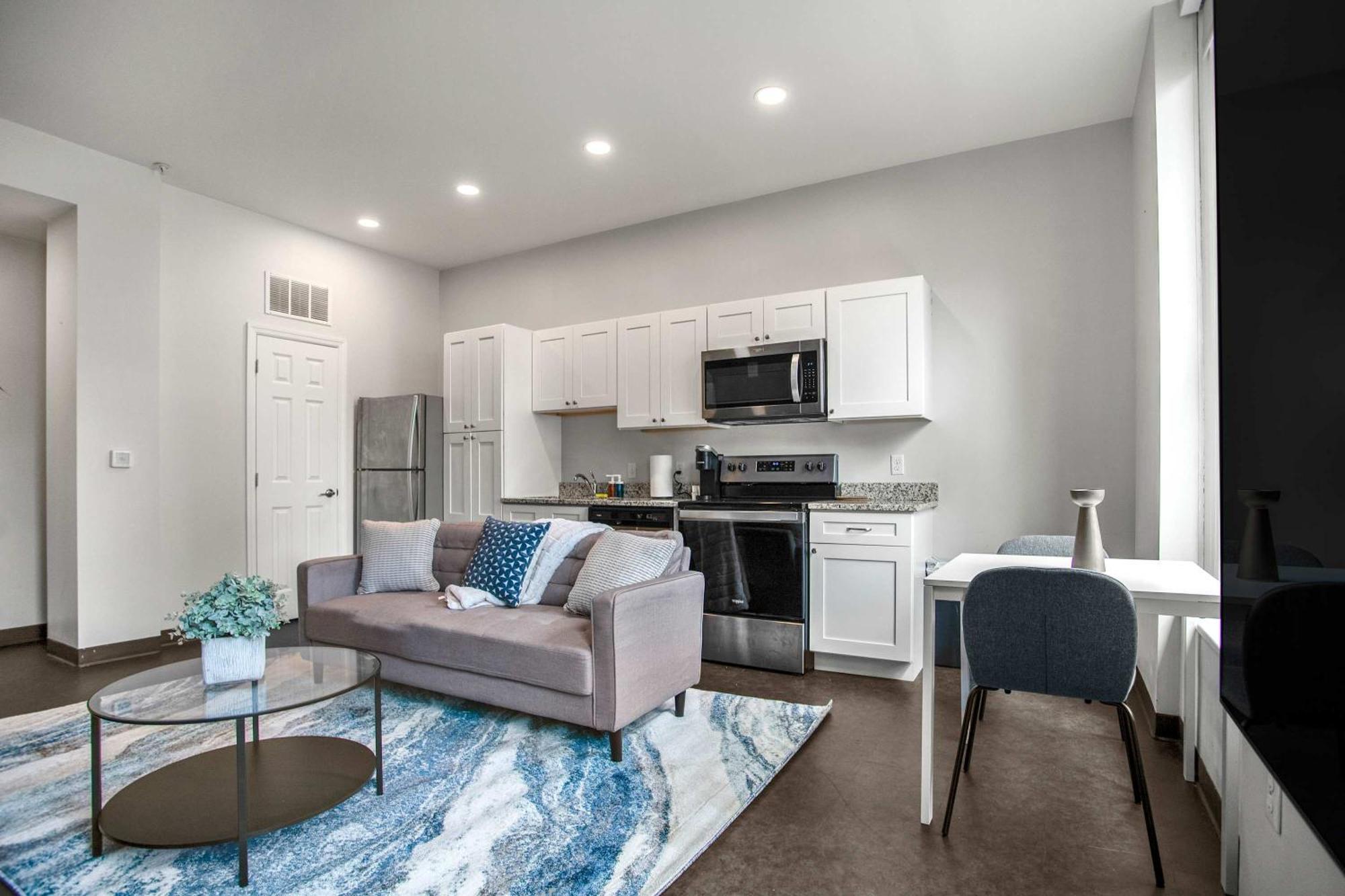 Cozysuites Stunning 1br In Downtown Pitts #28 Apartamento